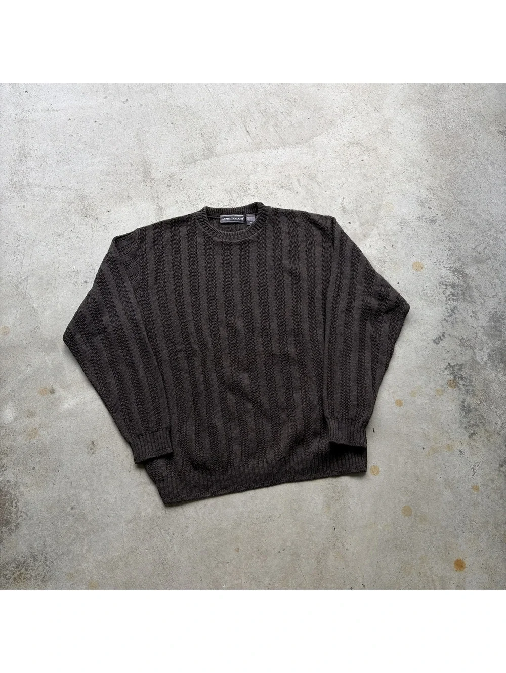 Vintage David Taylor Men's XL Brown Striped Knit Sweater